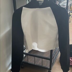 Black & White Cropped Hoodie Jacket - Women's